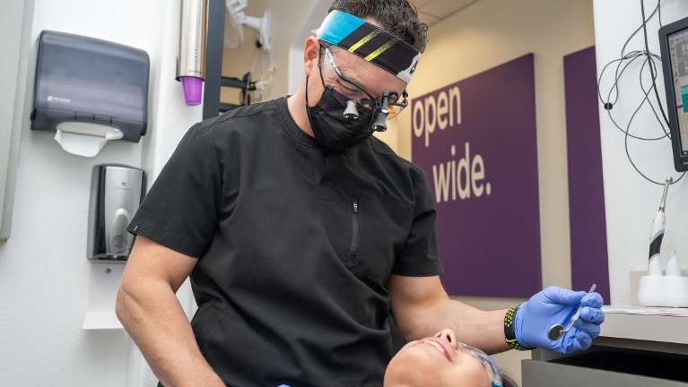 Emergency Children's Dentist in an exam with a patient in Fort Worth Texas 